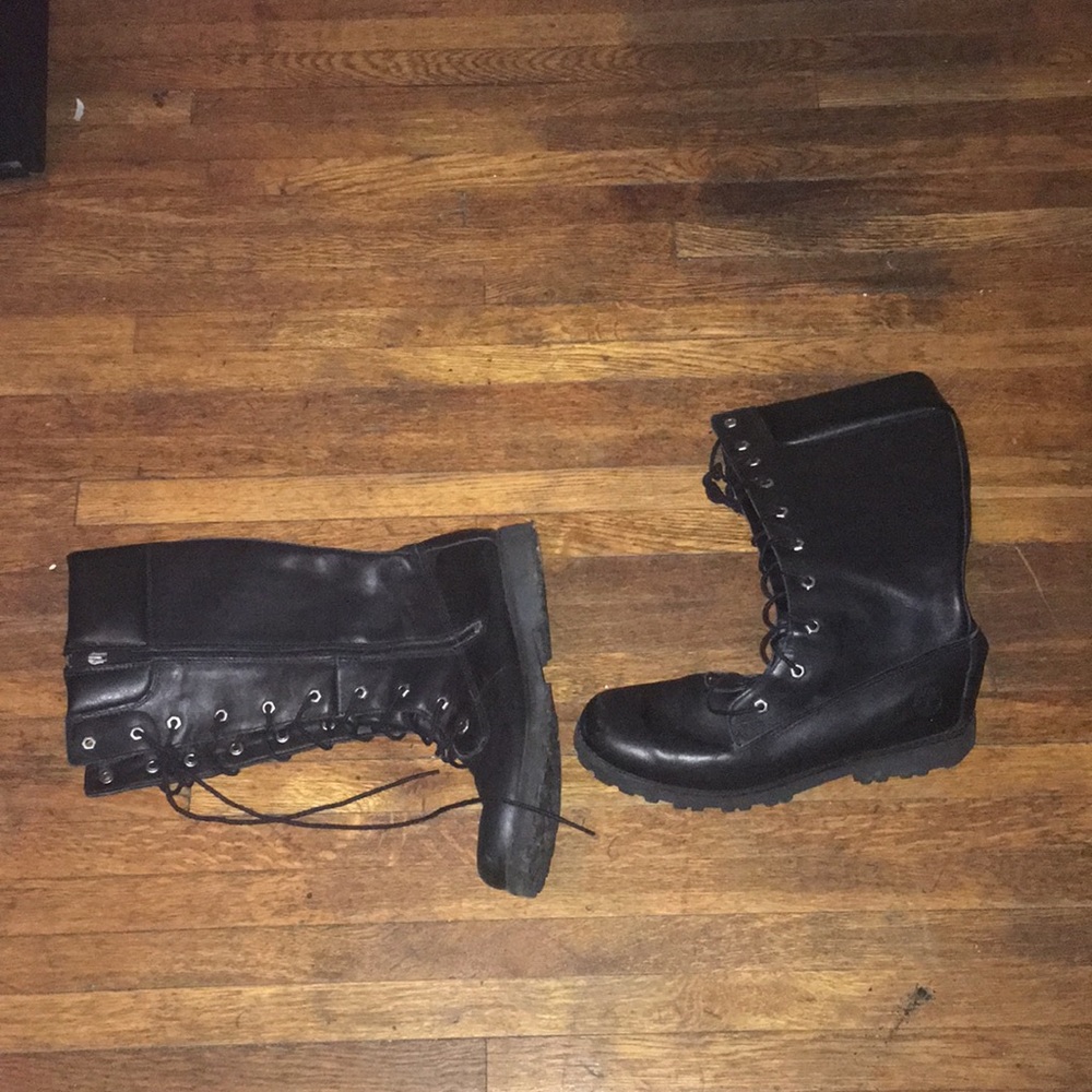 Black timberland combat boots